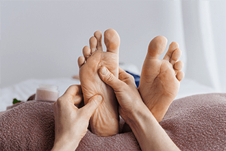 Mélanie Guillot - Naturopathe Iridologue - Mallemort – Séance de réflexologie plantaire